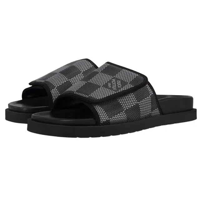 LOUIS VUITTON Miami Damier