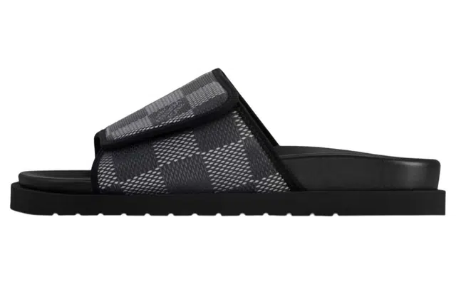 LOUIS VUITTON Miami Damier
