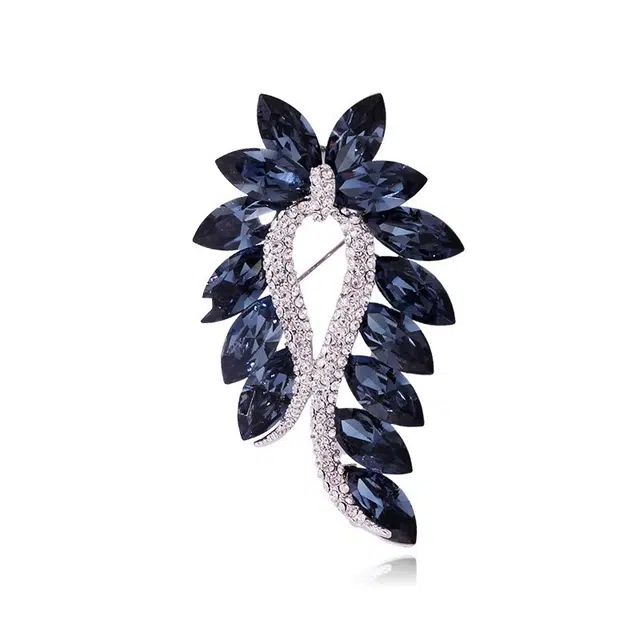 聆听花开 优雅飘澜高档小众设计感轻奢高级感精致个性胸花欧美奢华复古 合金 胸针 女款