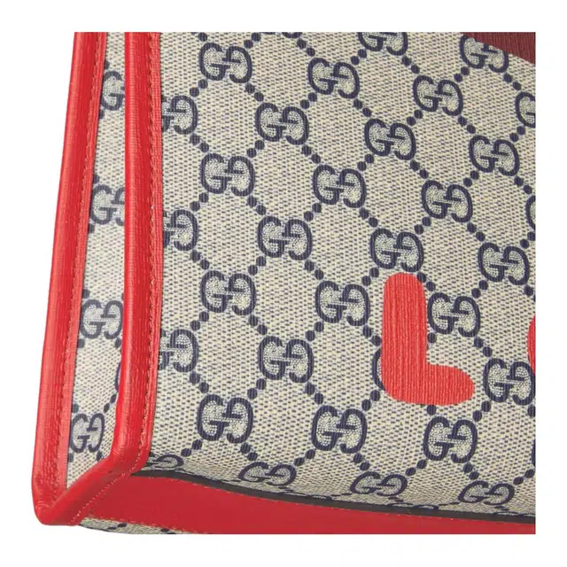 GUCCI GG Supreme Tote