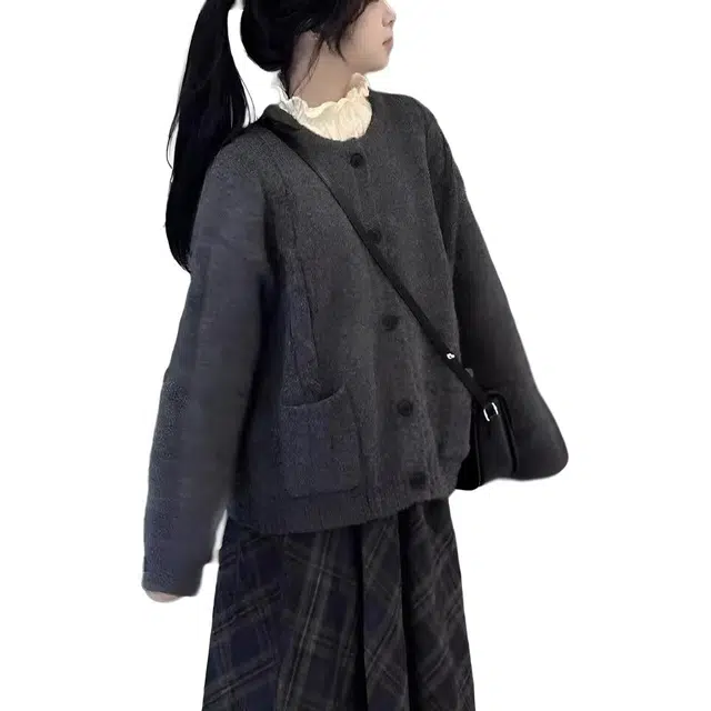 纤丝鸟 复古温柔森系少女圆领开衫保暖软糯舒适外套针织衫 女款