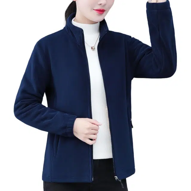 缪斯的诱惑 山系户外徒步运动休闲登山服恒温保暖内搭柔软日常百搭夹克舒适立领抓绒衣加绒加厚摇粒绒内胆时尚纯色奥粒绒厚实绒感外套 女款