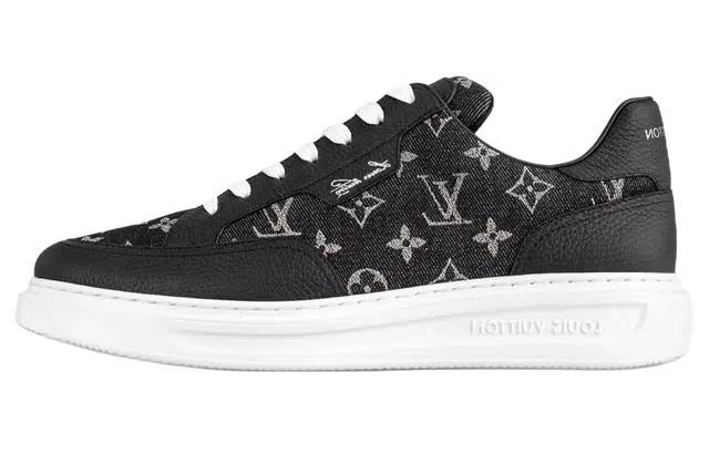 LOUIS VUITTON Beverly Hills