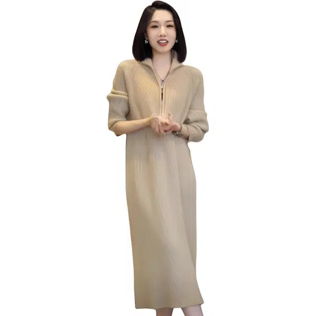 纤丝鸟 时尚高领长款过膝配大衣宽松打底衫长袖连衣裙 女款