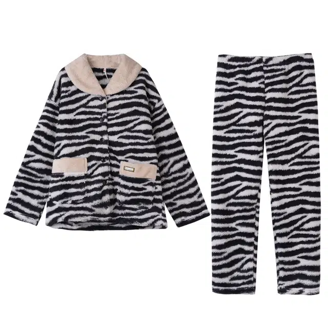 多拉美 珊瑚绒斑马纹翻领开衫套装加绒保暖外穿慵懒长袖家居服睡衣 女款
