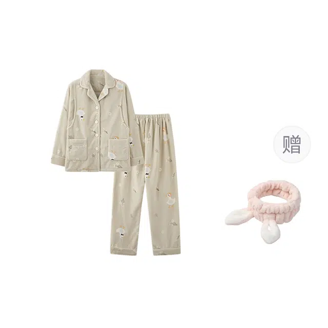 俞兆林 超火宝妈同款高级感时尚卡通柔软保暖法兰绒可调节裤腰宽松月子服便捷哺乳口家居服睡衣套装 秋冬季 女款