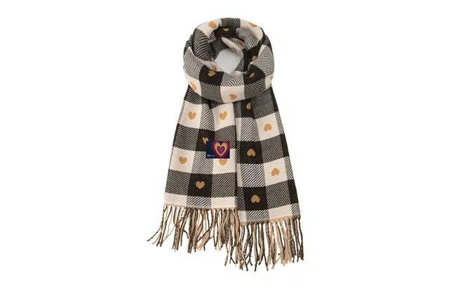 红豆 保暖心形设计温暖格子 涤纶 绒线围巾 男女同款情侣款