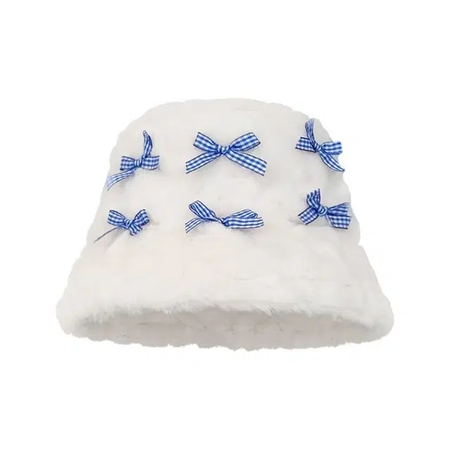 恩僾德 星星毛绒奶呼呼奶白日系可爱甜美显脸小保暖盆帽 聚酯纤维 渔夫帽 男女同款情侣款