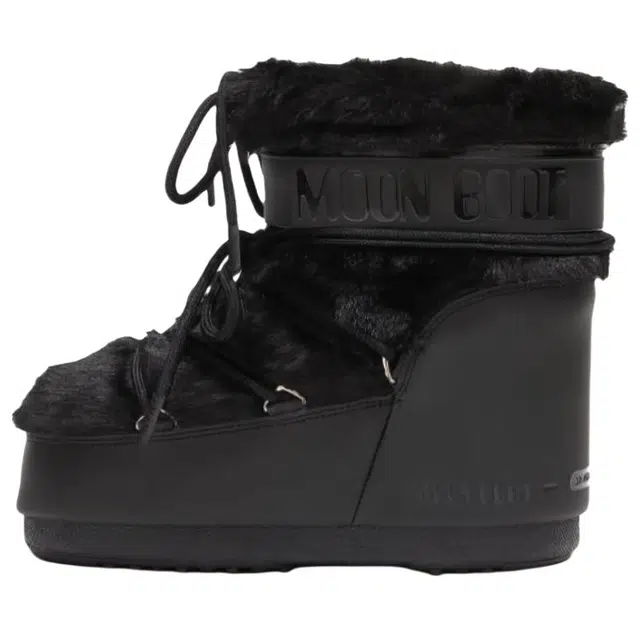 Moon Boot Black Short Snow Boots