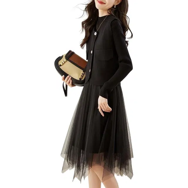 纤丝鸟 小香风高级气质马甲套装宽松显瘦长袖连衣裙 女款