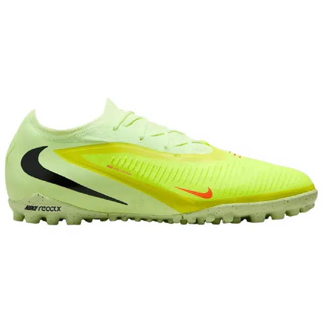Nike Phantom 6 Pro