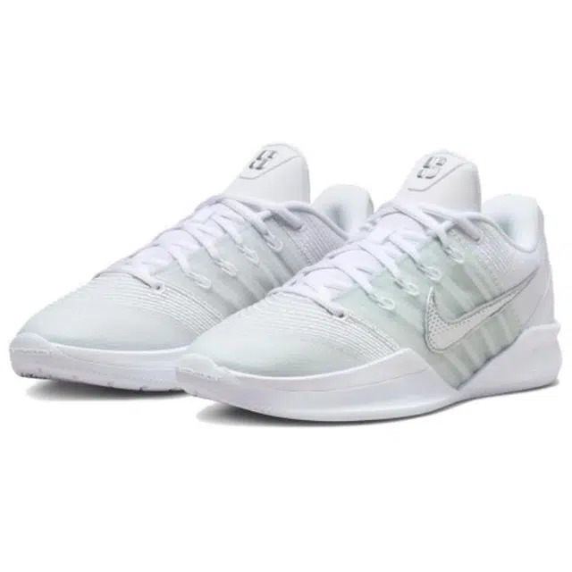 Nike Sabrina 3