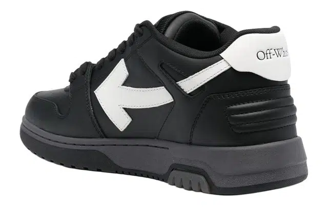 OFF-WHITE