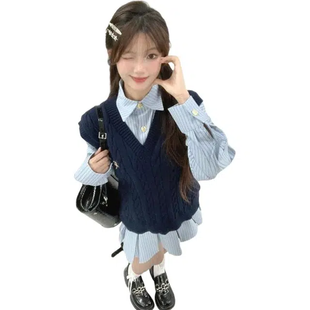 纤丝鸟 学院风甜美小个子条纹衬衫连衣裙叠穿马甲背心裙装套装 女款