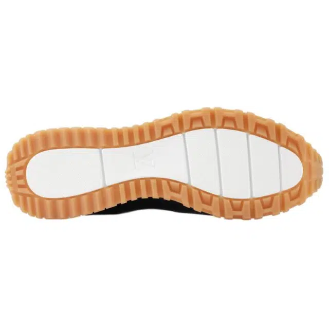 LOUIS VUITTON Run Away