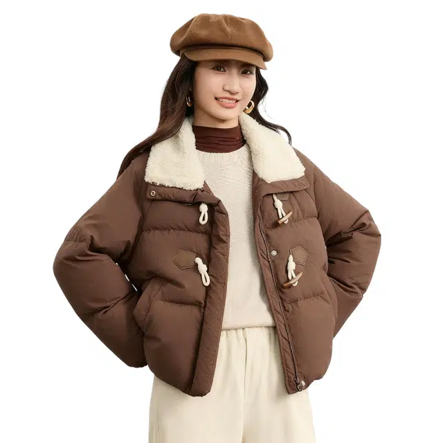 佐塞斯 高端品质轻奢复古咖色巴恩风棉袄外套冬季毛绒翻领短款牛角扣棉衣棉服 女款