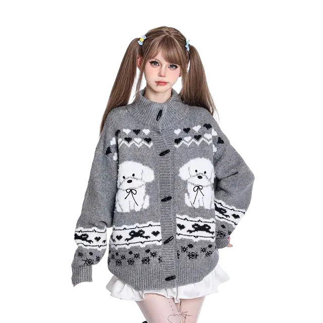 一碗士多 狗狗爱心图案特色纽扣美式复古高街时尚流行痞帅个性高级设计日常通勤宽松舒适百搭不挑人针织衫 男女同款