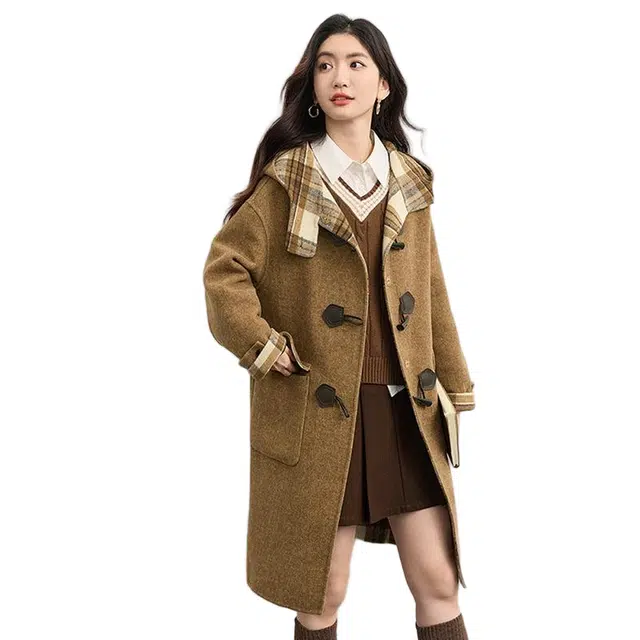佐塞斯 高端品质轻奢牛角扣毛呢外套撞色格纹连帽羊毛大衣 女款