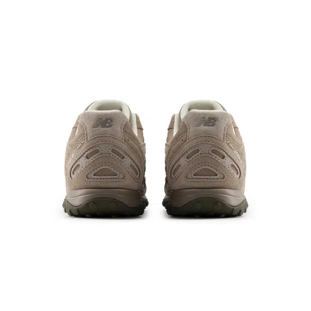 New Balance 204L miu