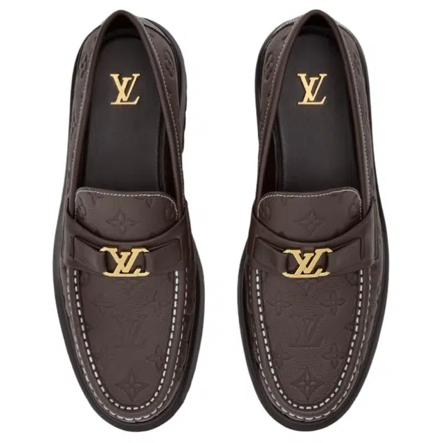LOUIS VUITTON Major