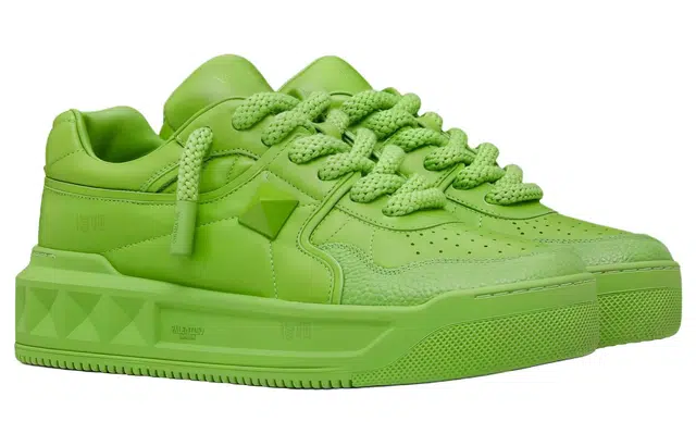 Valentino One Stud