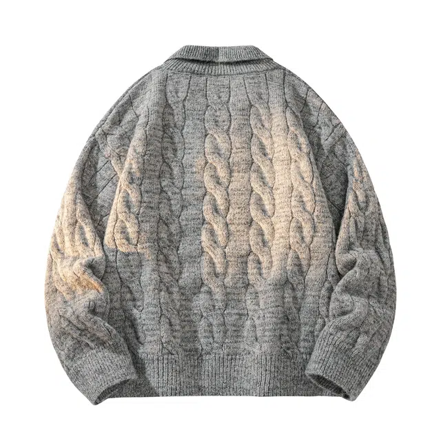 敦煌博物馆 美式复古慵懒风假两件翻领麻花针织上衣简约织唛标时尚百搭街头潮流宽松柔软舒适老钱风套头毛衣 男女同款