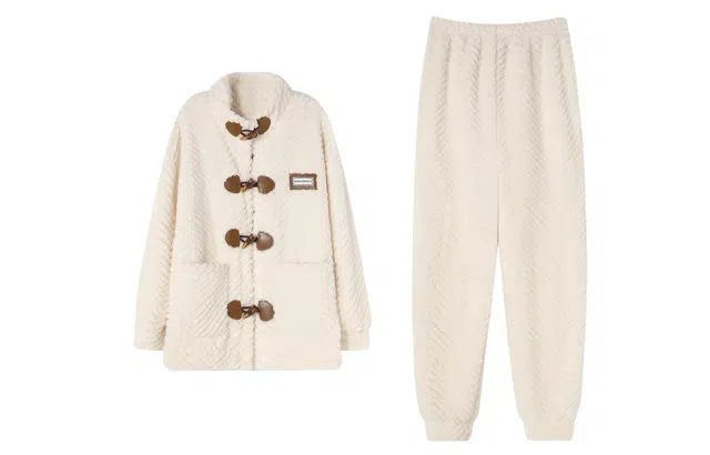 浮光岛屿 珊瑚绒睡衣女秋冬款加厚保暖法兰绒时尚牛角扣休闲宽松可外穿家居服 家居套装 女款 米白色