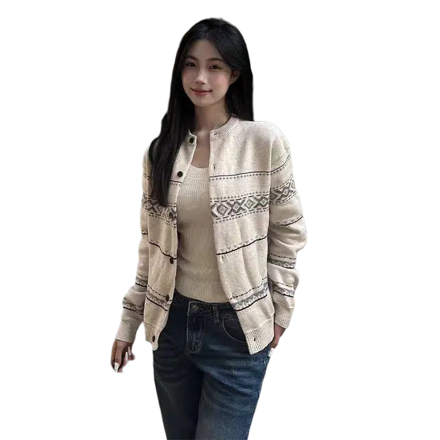 一碗士多 拼接立领单排扣条纹压花小香风高街时尚流行个性高级设计日常通勤宽松舒适百搭不挑人针织衫 男女同款