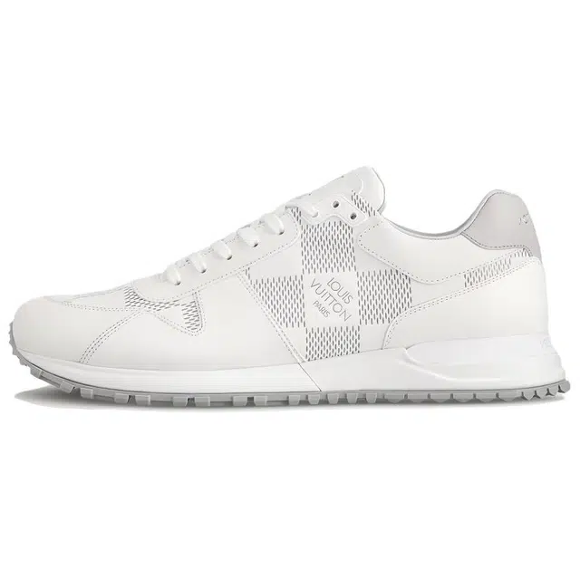 LOUIS VUITTON Run Away