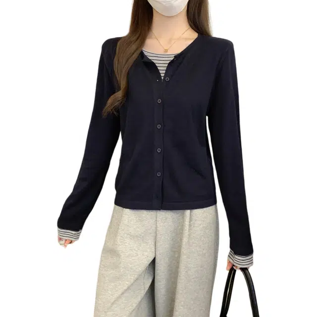 沐晓欣 秋冬韩系条纹拼接圆领假两件长袖打底女针织衫 女款