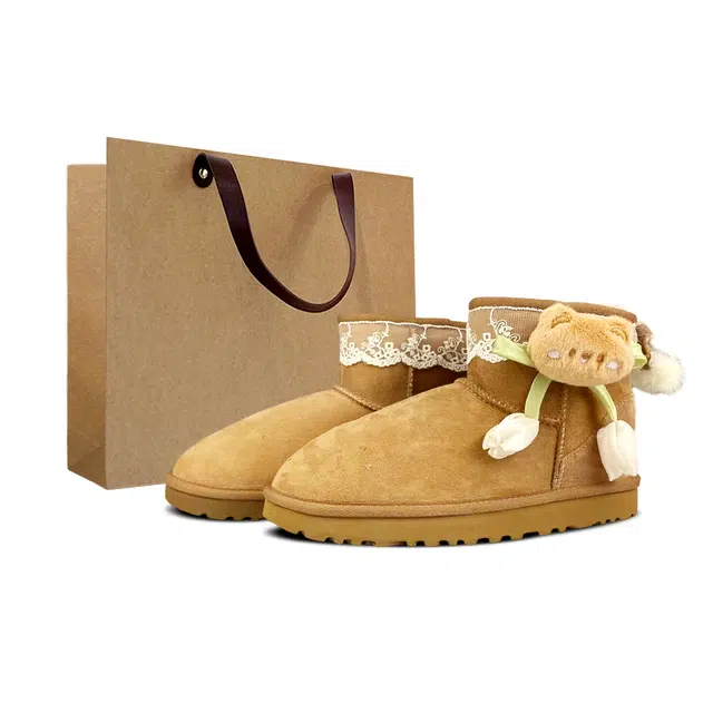 UGG Classic Mini Chestnut