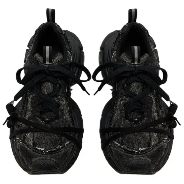 Balenciaga Triple S Black