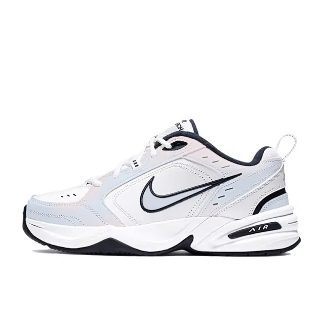 Nike Air Monarch 4