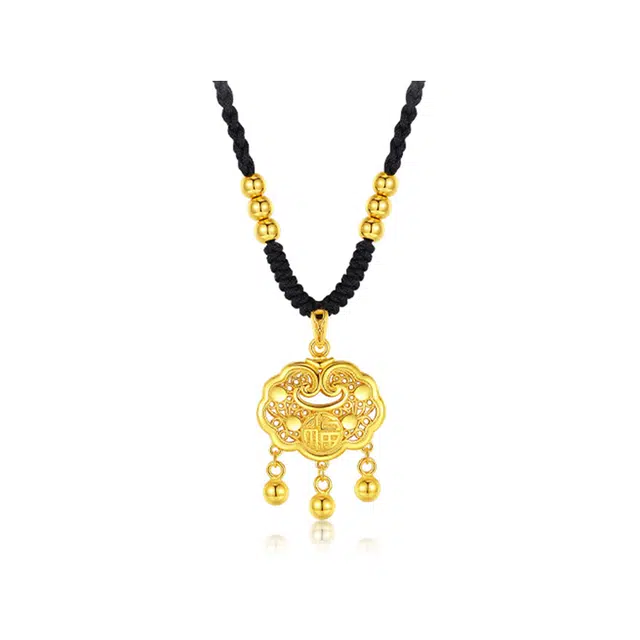 银千惠 福气平安锁 新中式国潮经典镂空福字长命锁如意锁本命年转运珠吊坠小众复古抽拉编织绳可调节首饰 锁骨链 项链 女款 礼盒装