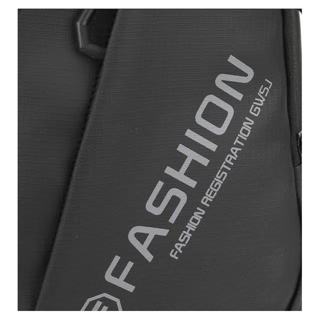 小猪班纳 防水耐磨手提时尚潮户单肩斜挎 尼龙布 胸包 常规 男款 多色