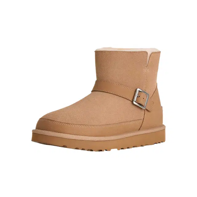 UGG Classic Novelty