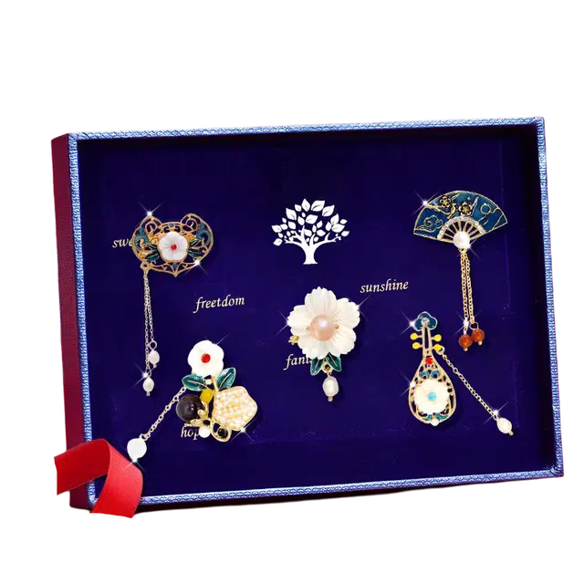 聆听花开 平安锁 杜丹花 高级感轻奢一周套装中国风防走光胸花装饰精致工艺 合金 胸针 女款