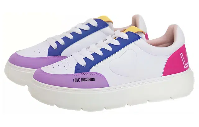 LOVE MOSCHINO