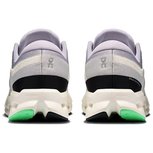 On Cloudsurfer 2 Wide