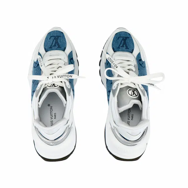 LOUIS VUITTON Run 55