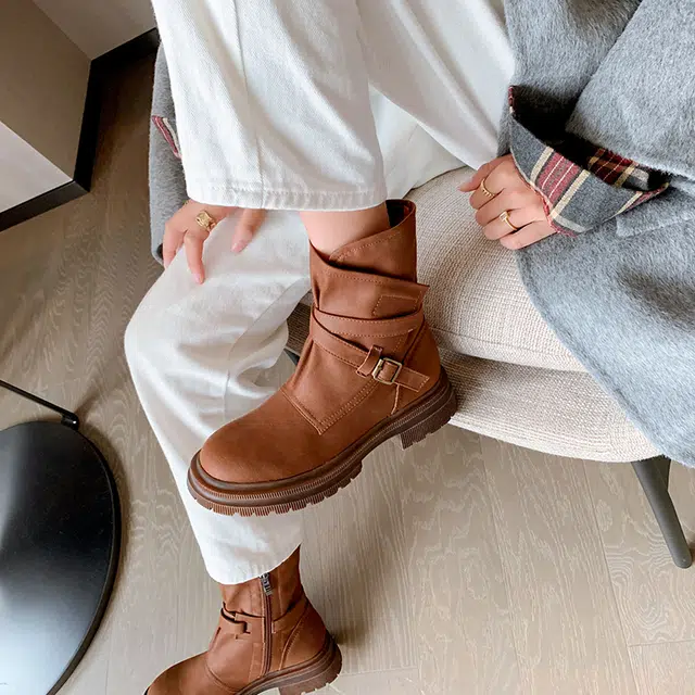 复古帅气百搭加绒交叉带 短靴 女款