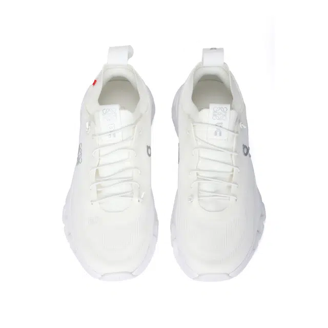 On x LOEWE CLOUDTILT
