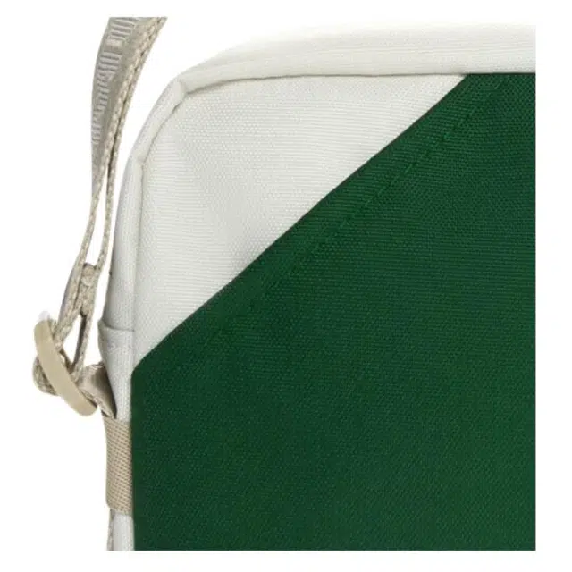 Under Armour Essential 4L Crossbody