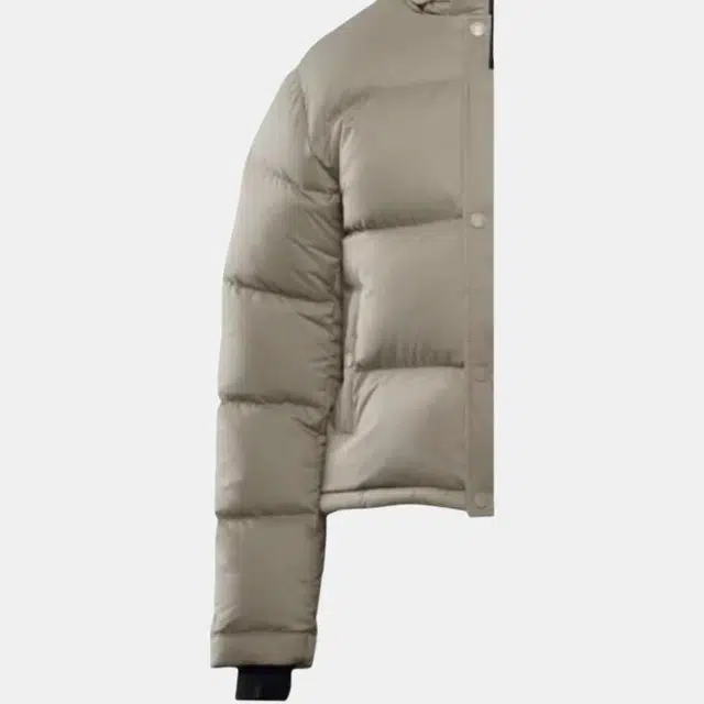 ARITZIA Super Puf Shorty MATT Light Brown