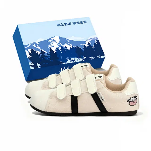 小鹿米利 刺绣百搭学生小众魔术贴 低帮 德训鞋 女