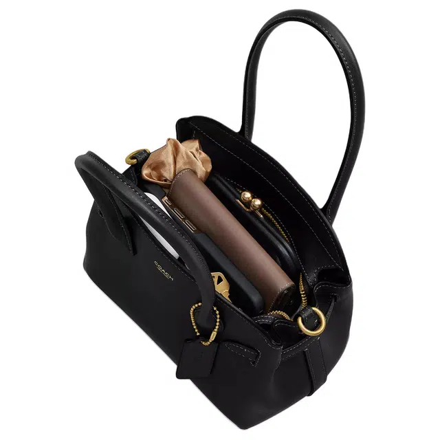 COACH Empire Carryall 21