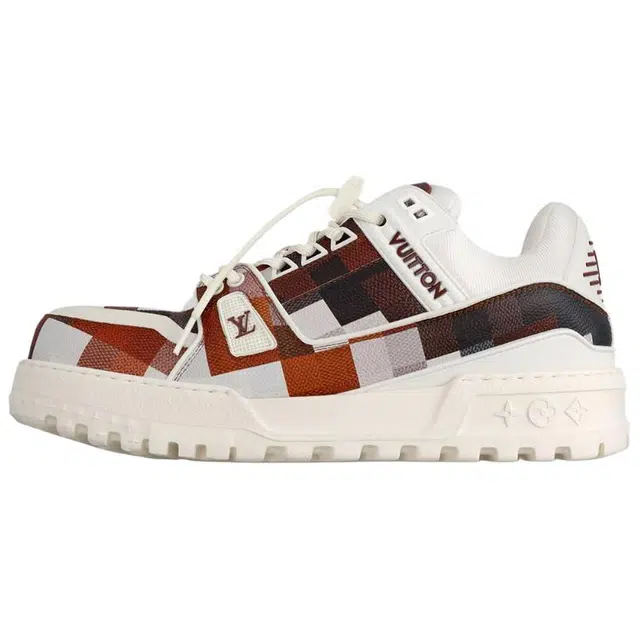 LOUIS VUITTON Trainer Maxi