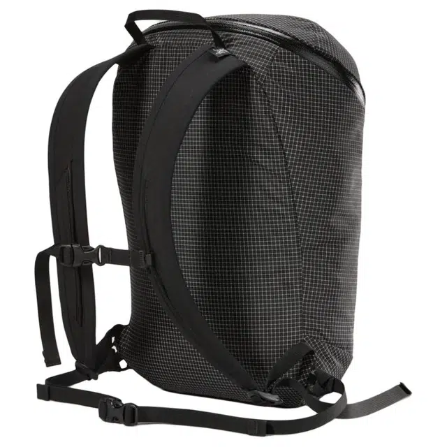 Arcteryx Konseal 15L Logo