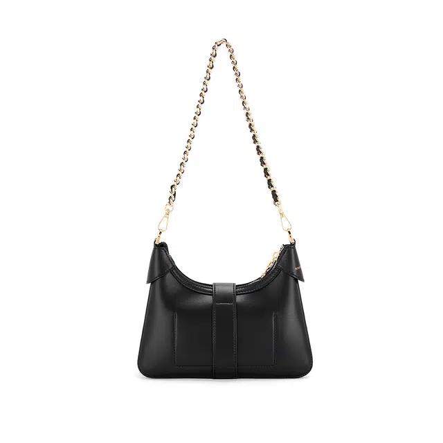 ROBERTA DI CAMERINO ins