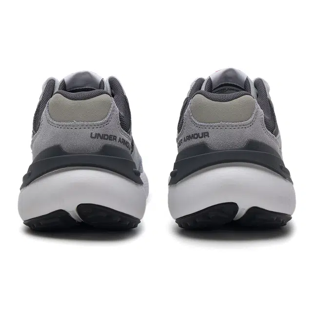 Under Armour Phantom Lux